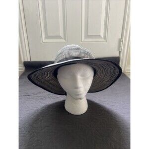 Solar Escape Womens Wide Brim Sun Hat Black White Striped Packable Beach Hat OS